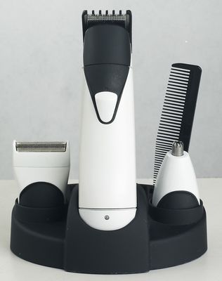3 in 1 Multifunktions-Nasen-Ohr-Haartrimmer mit Batterie-Leistung aus Kunststoff